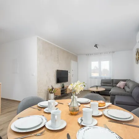 Villa Ema&ana In Pula,istrien Pola