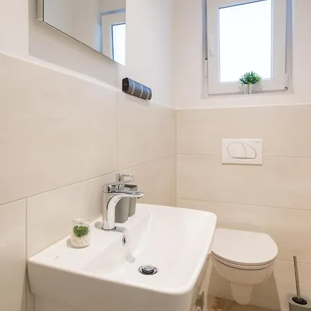 Ema&ana In Pula,istrien Pola