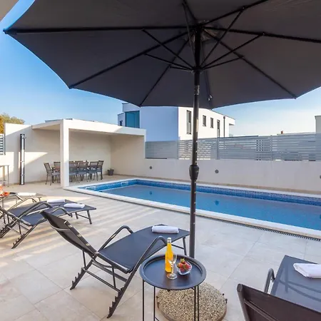 Villa Ema&ana In Pula,istrien *