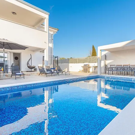 Villa Ema&ana In Pula,istrien Pula