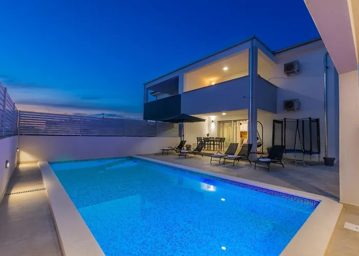 Ema&ana In Pula,istrien Pula