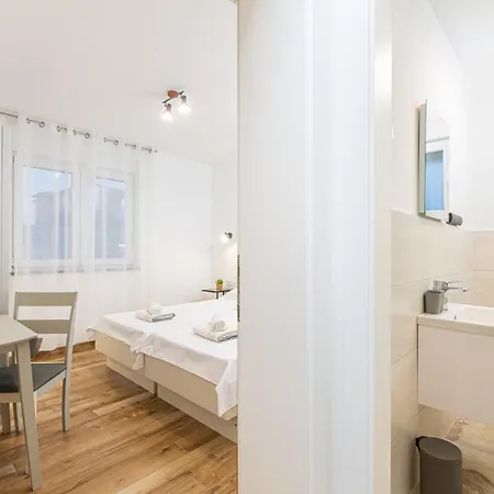 Willa Ema&ana In Pula,istrien Pula