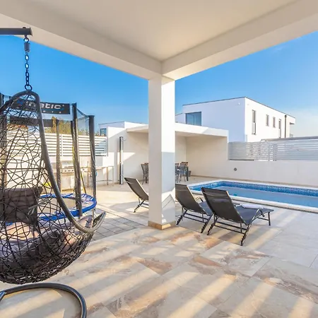 Willa Ema&ana In Pula,istrien *